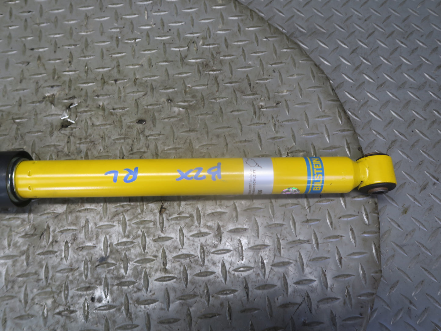 03-05 BMW E85 Z4 M54 RWD Rear Left & Right Strut Shock Absorber Set Bilstein