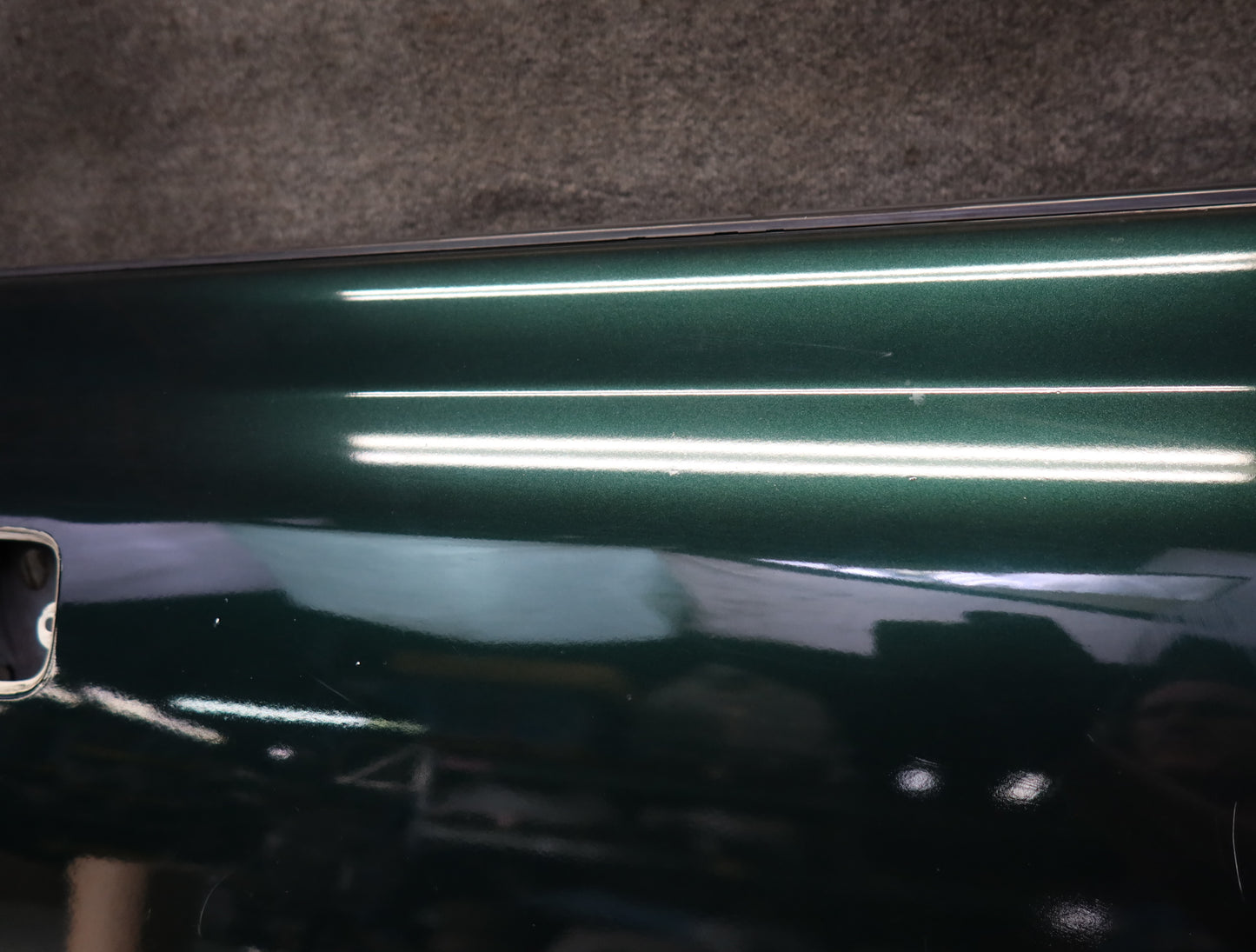 1996-1997 Lexus FZJ80L LX450 Front Right Passenger Door Shell Panel Green