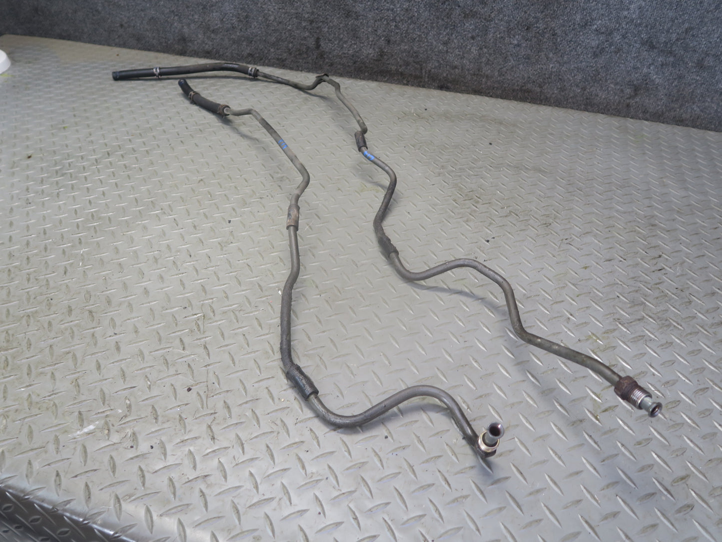01-05 Lexus IS300 JCE10L A/T Auto Transmission Oil Cooler Hose Pipe Line Set OEM