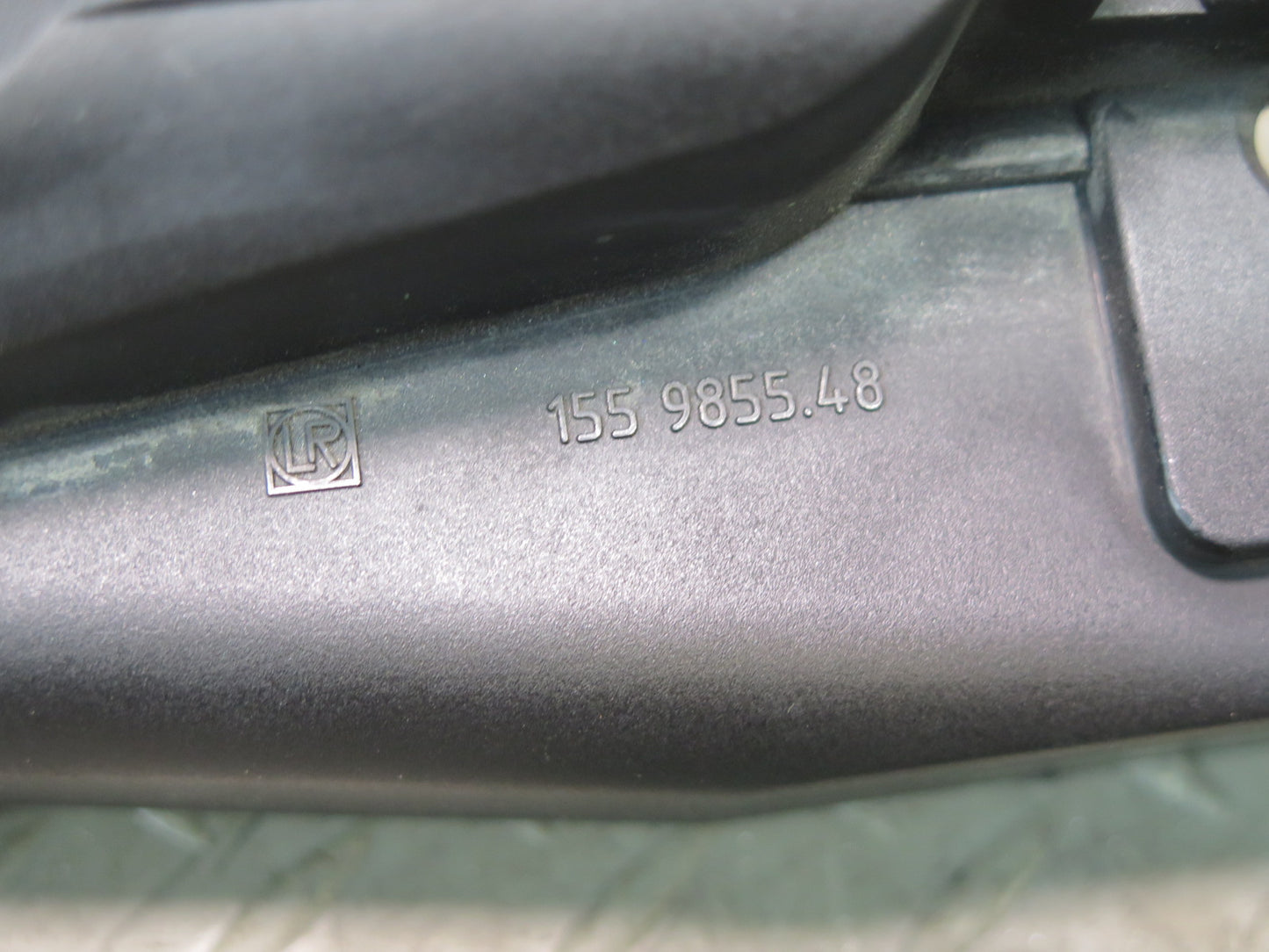 03-05 BMW Z4 E85 E86 Radiator Bracket Housing Shroud Cover Trim Set OEM
