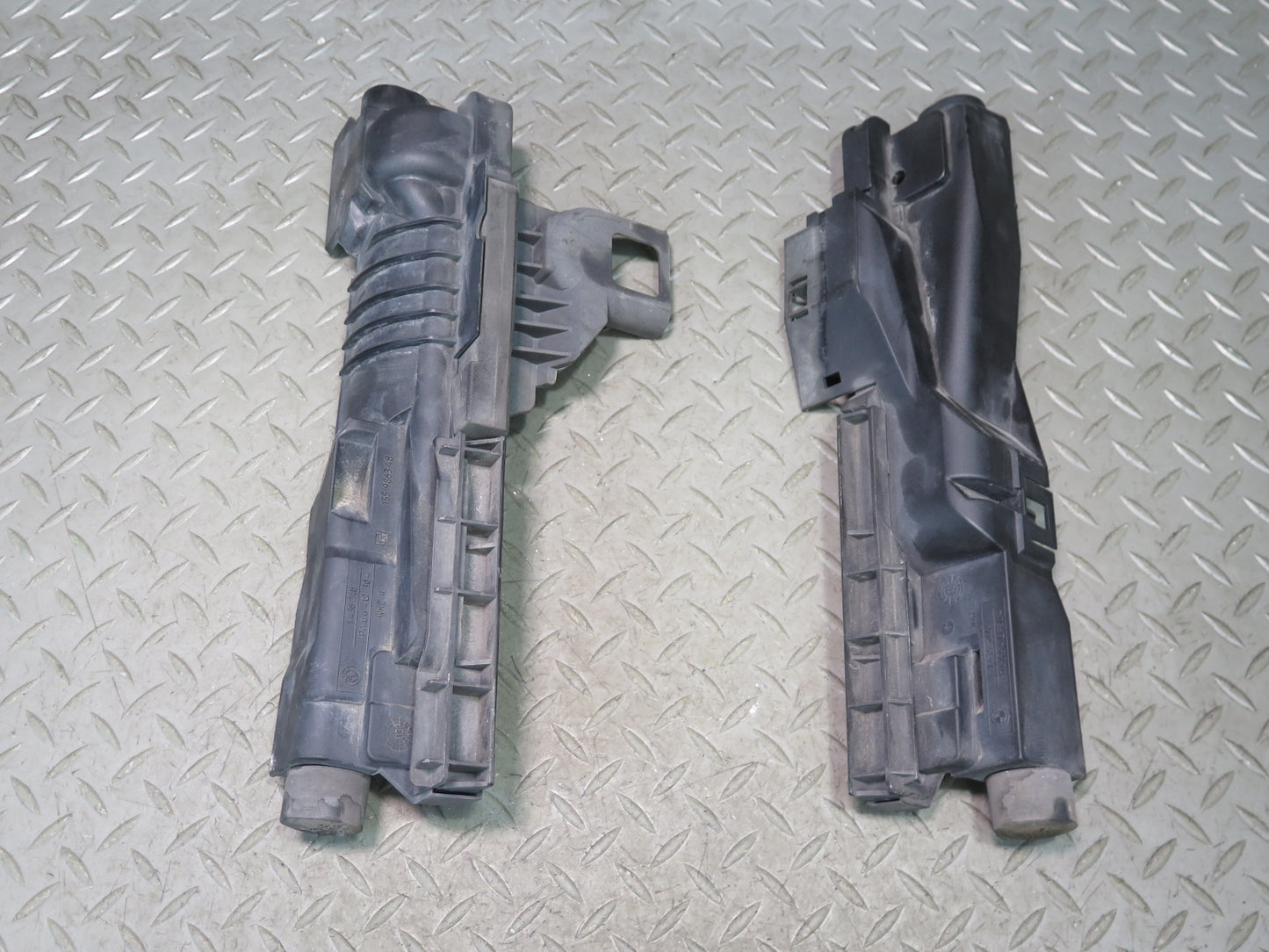 03-05 BMW Z4 E85 E86 Radiator Bracket Housing Shroud Cover Trim Set OEM