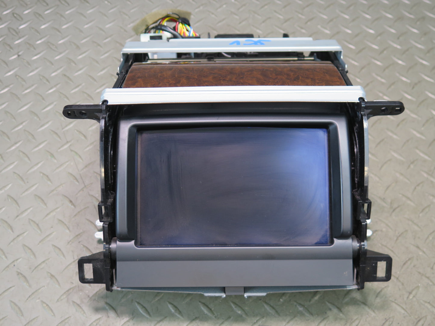 06-10 Lexus SC430 Navigation Information Screen Display w Mount & Wood Trim OEM