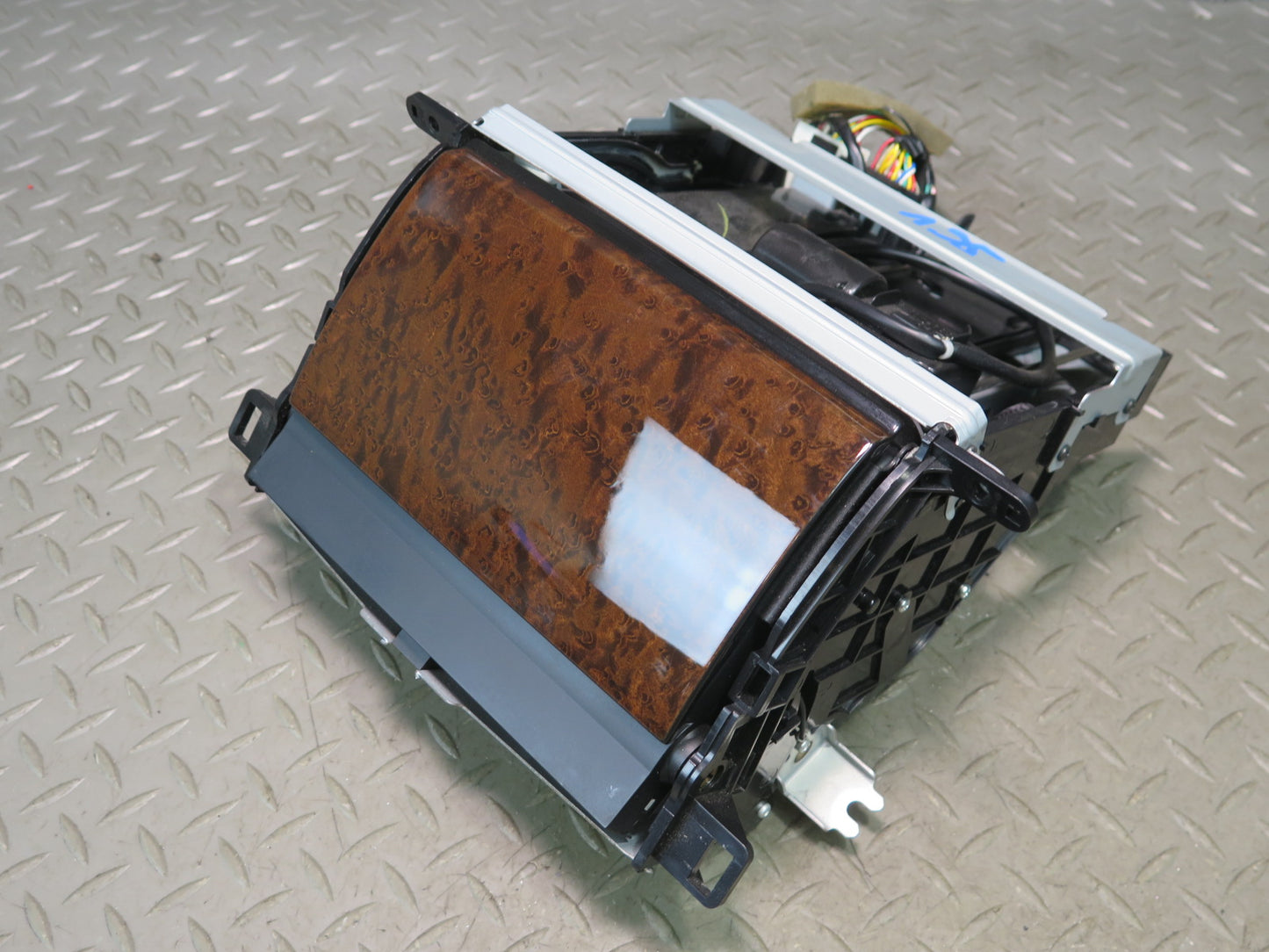 06-10 Lexus SC430 Navigation Information Screen Display w Mount & Wood Trim OEM