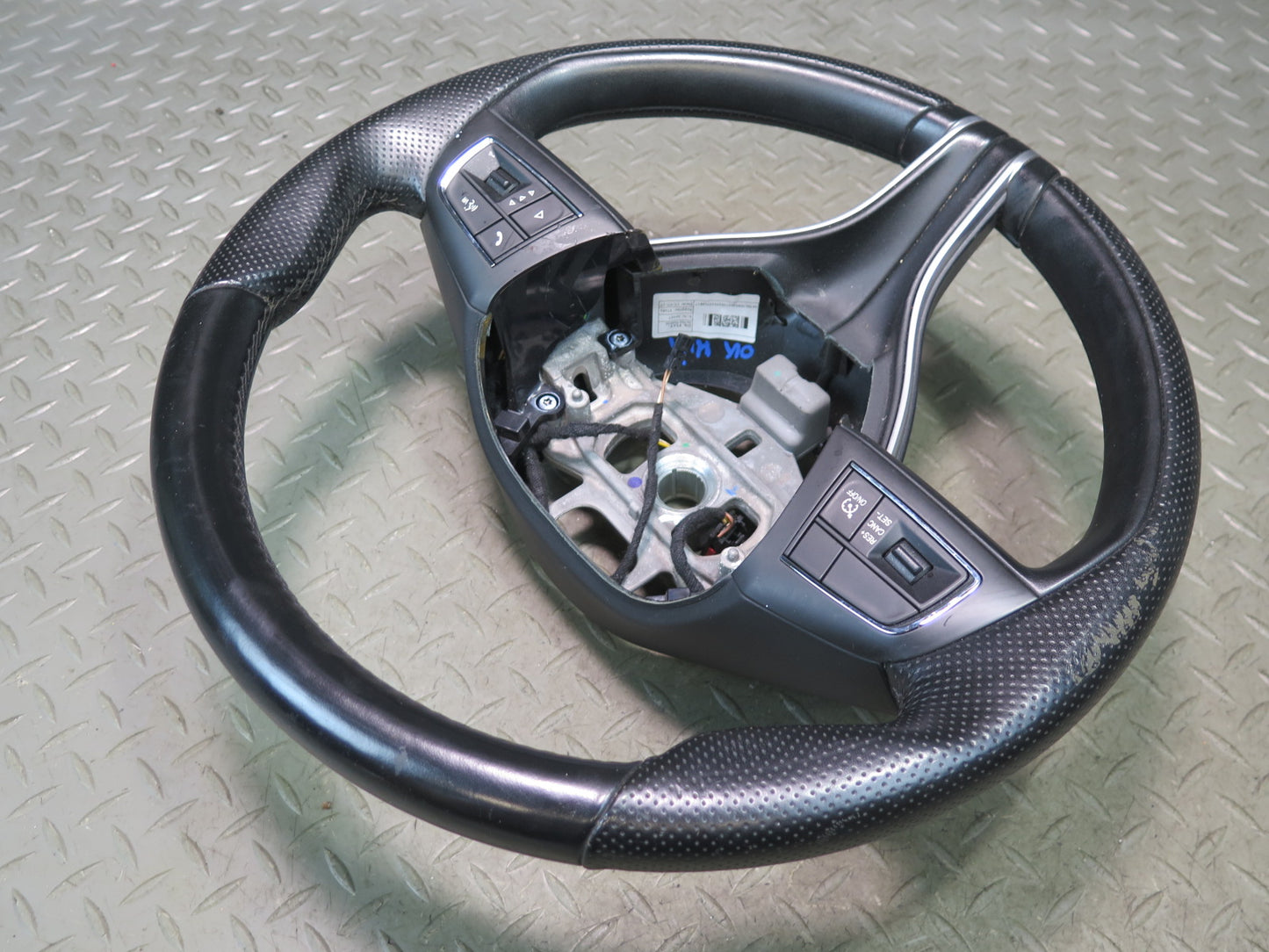 2017-2021 Maserati Quattroporte SQ4 M156 Spoke Leather Steering Black