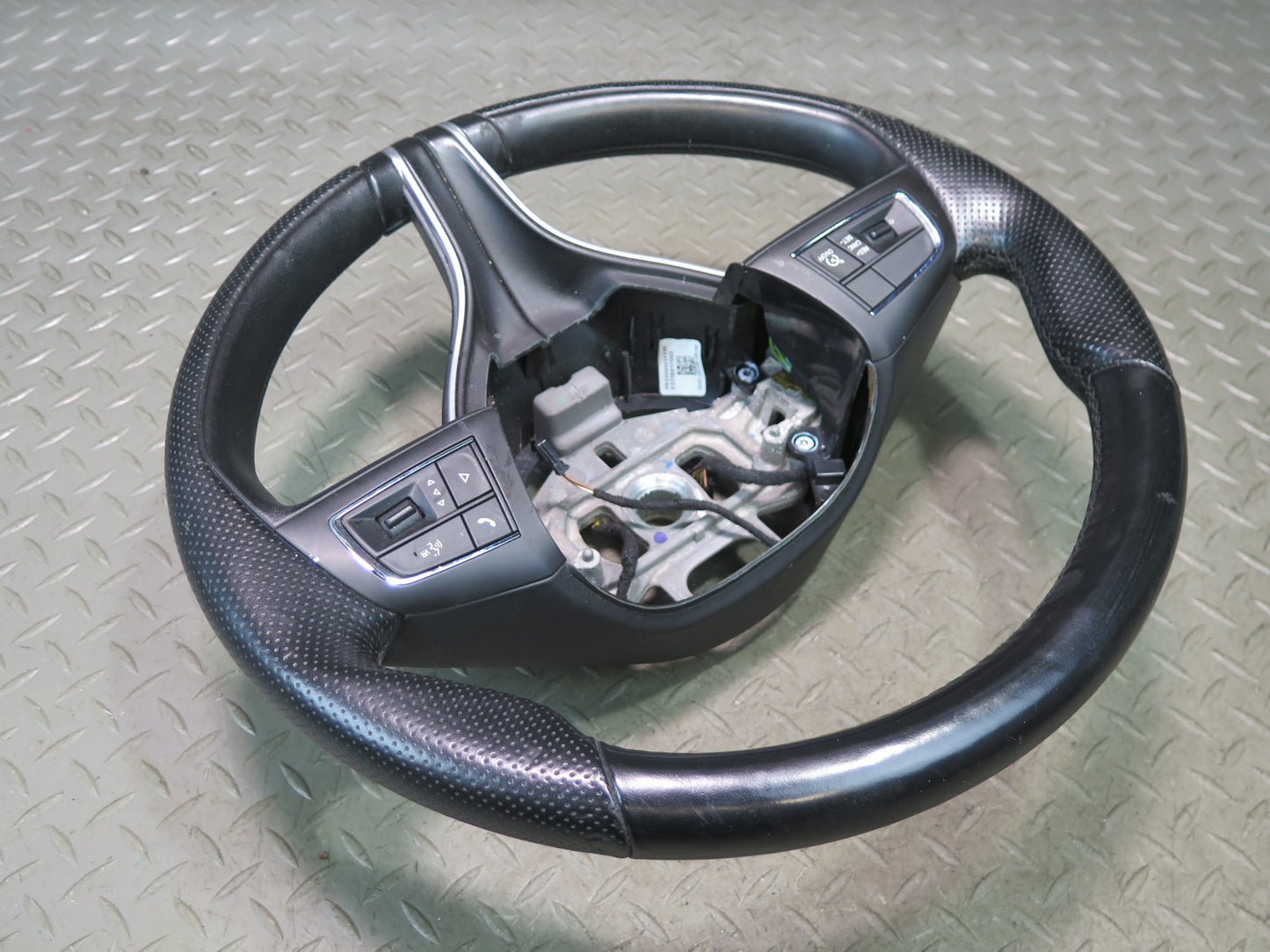 2017-2021 Maserati Quattroporte SQ4 M156 Spoke Leather Steering Black