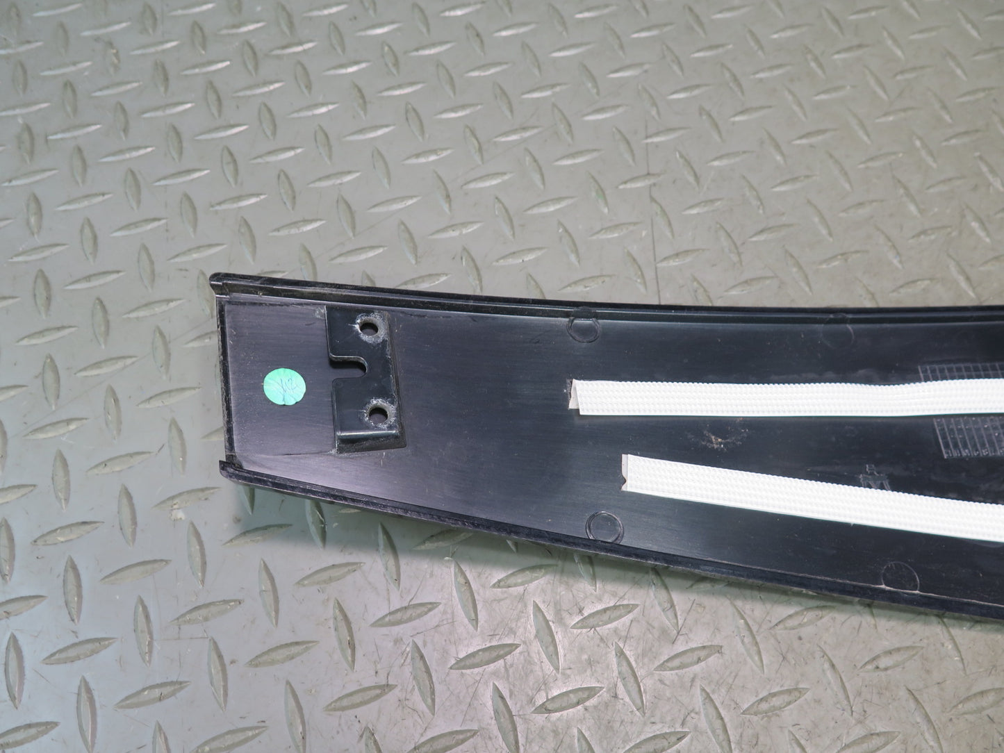 14-21 Maserati Quattroporte M156 Right & Left Side Exterior B Pillar Molding Set