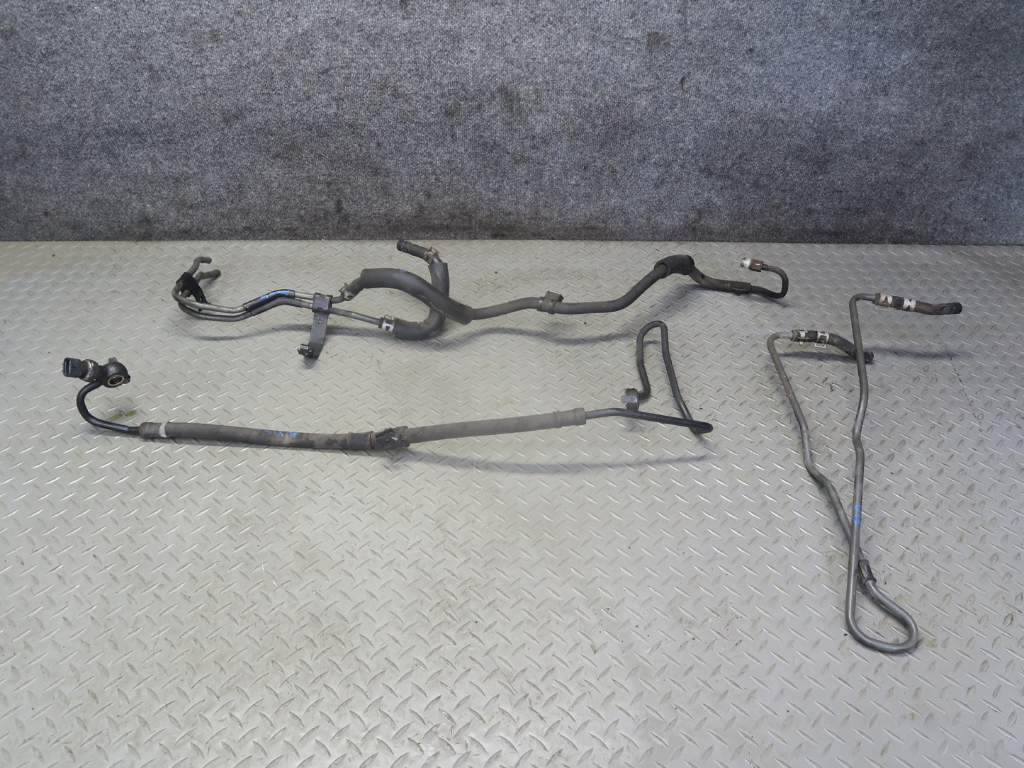 02-05 Lexus JCE10L IS300 Power Steering Oil Pressure Hose Pipe Line Set OEM