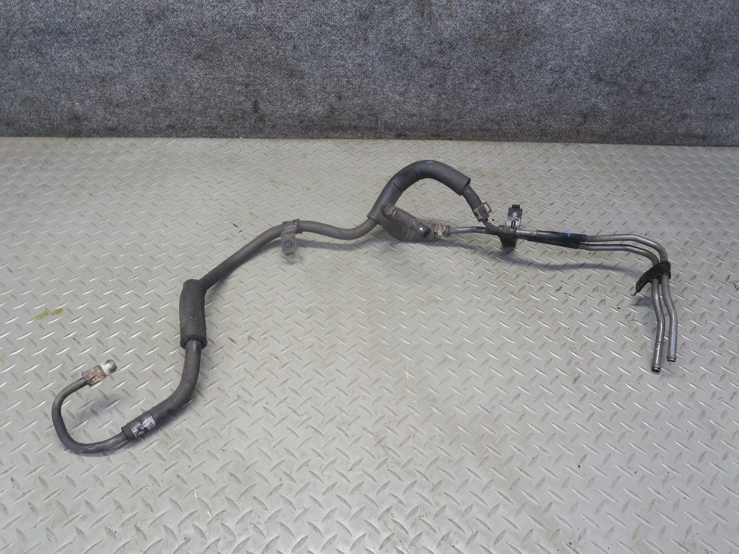 02-05 Lexus JCE10L IS300 Power Steering Oil Pressure Hose Pipe Line Set OEM