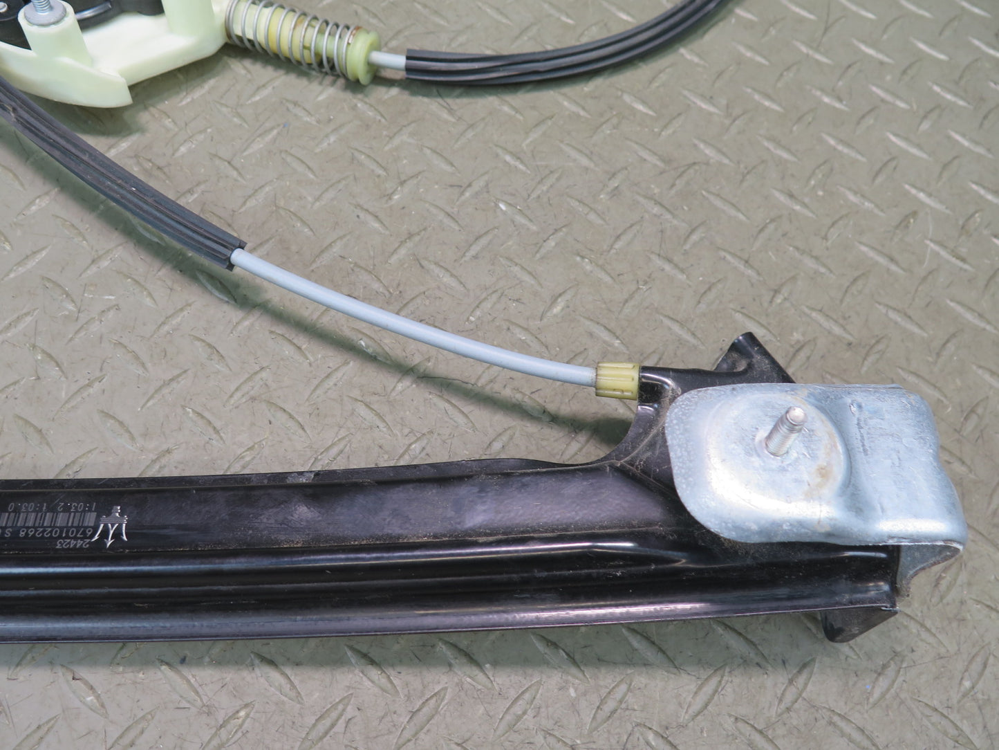 2014-2021 Maserati Quattroporte M156 Front Left Door Window Regulator W/ Motor