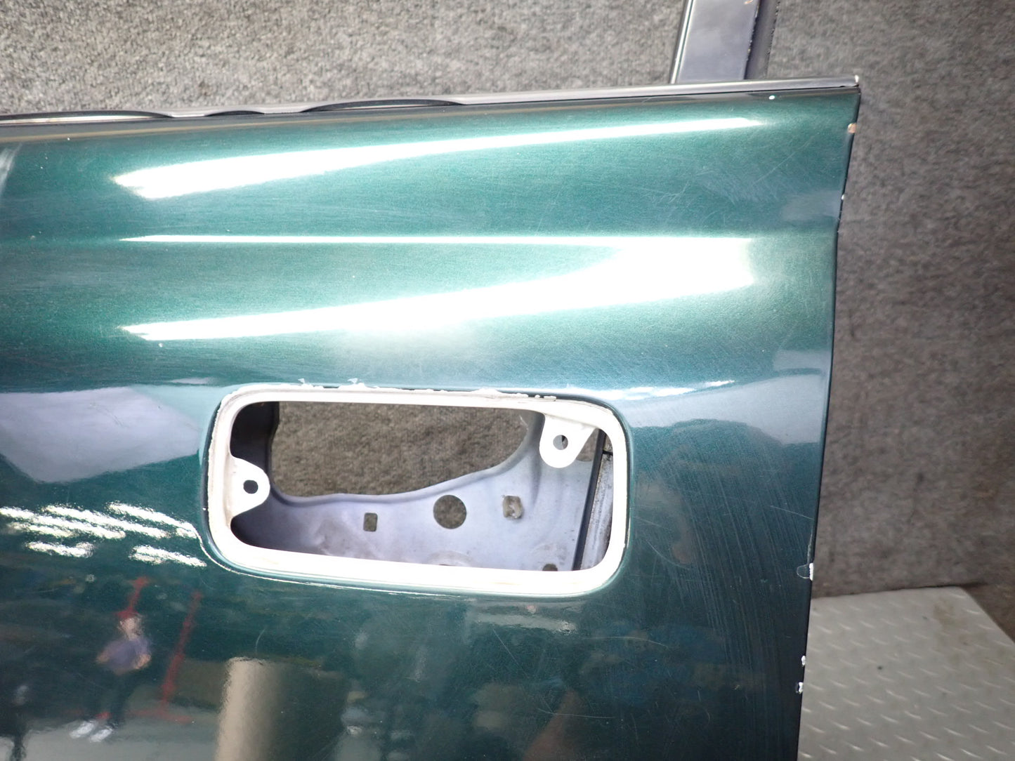 1996-1997 Lexus FZJ80L LX450 Front Left Driver Door Shell Panel Green