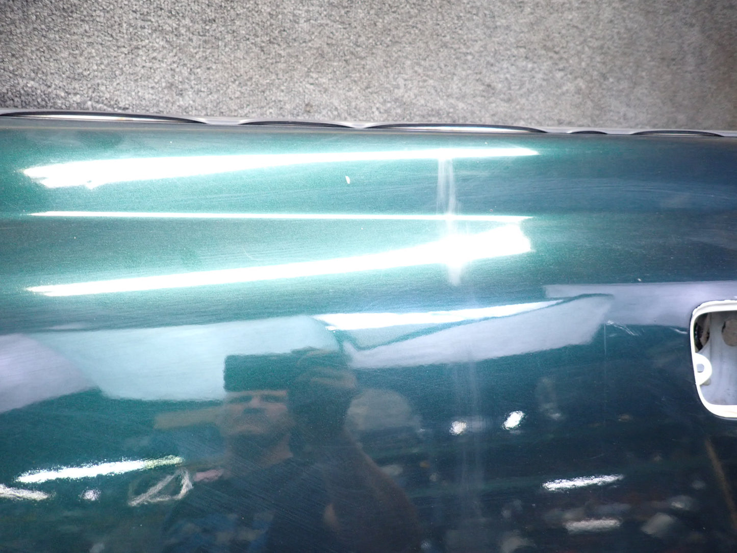 1996-1997 Lexus FZJ80L LX450 Front Left Driver Door Shell Panel Green
