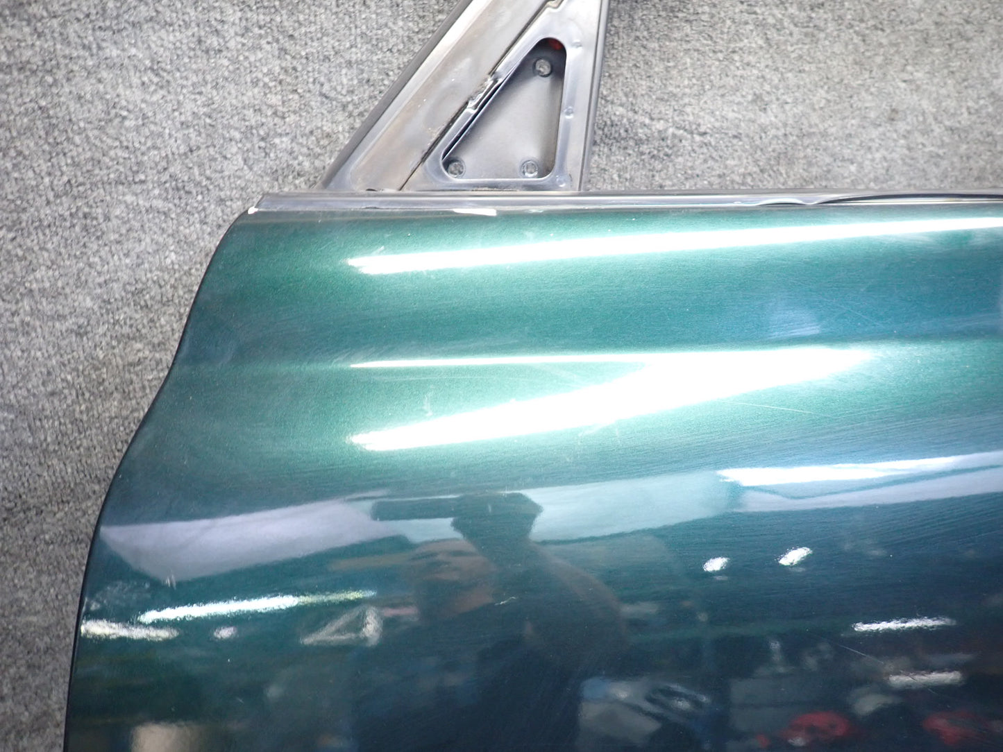 1996-1997 Lexus FZJ80L LX450 Front Left Driver Door Shell Panel Green