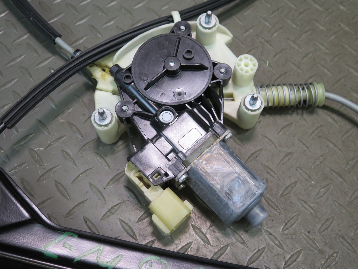 2014-2021 Maserati Quattroporte M156 Rear Right Door Window Regulator W/ Motor