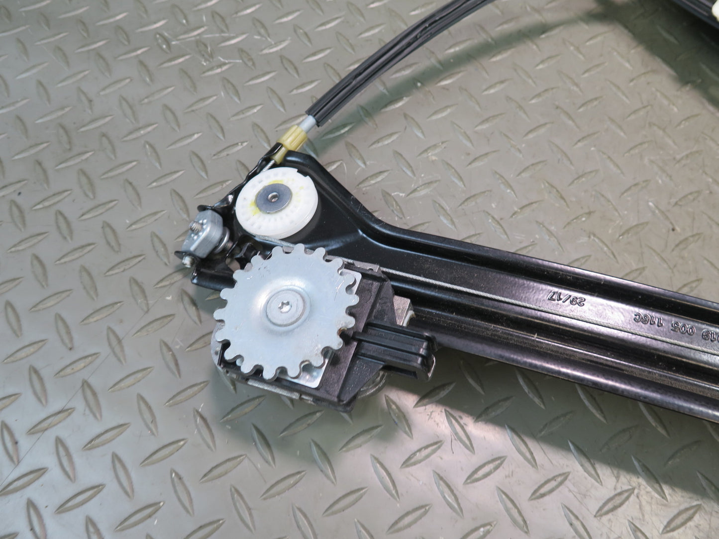 2014-2021 Maserati Quattroporte M156 Rear Right Door Window Regulator W/ Motor