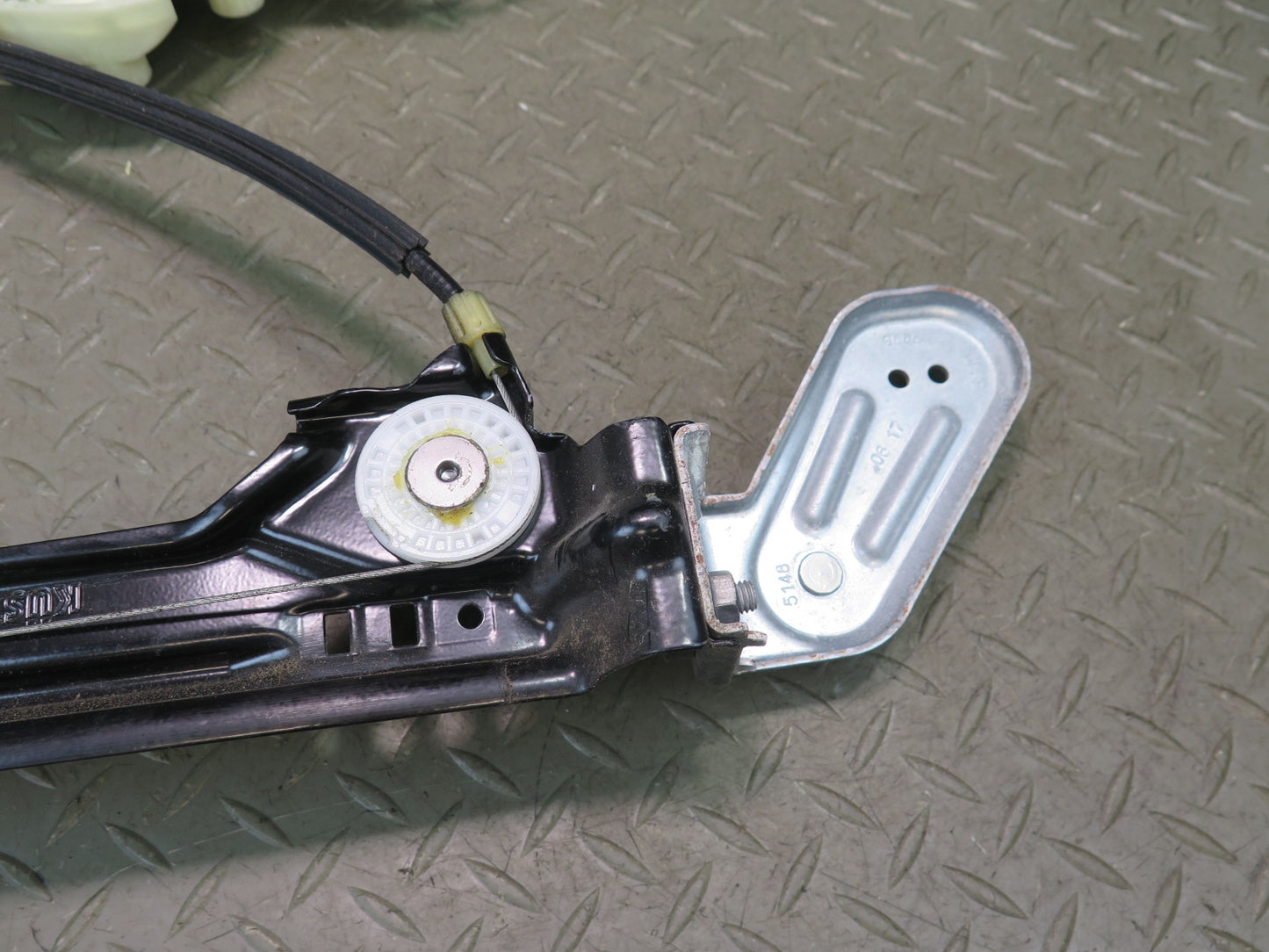 2014-2021 Maserati Quattroporte M156 Rear Right Door Window Regulator W/ Motor