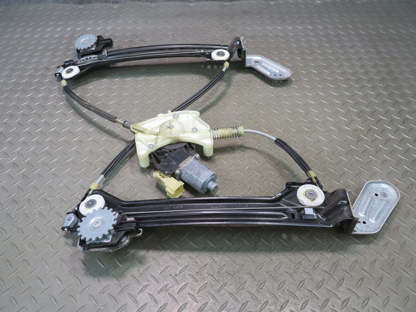 2014-2021 Maserati Quattroporte M156 Rear Left Door Window Regulator W/ Motor