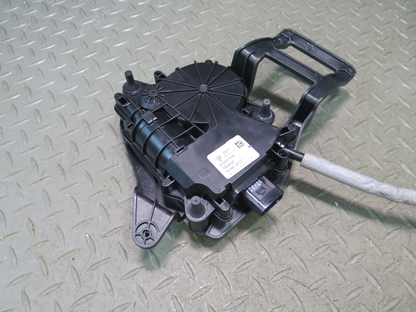 2014-2021 Maserati Quattroporte M156 Rear Trunk Lid Lock Latch Actuator Motor
