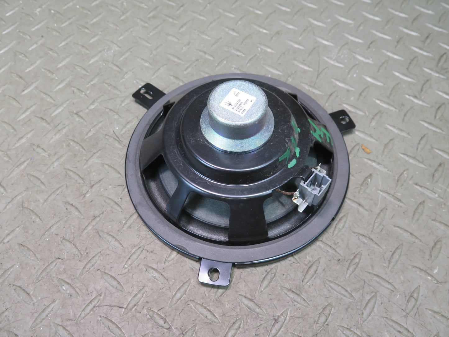 2014-2021 Maserati Quattroporte M156 Front Left & Right Door Speaker Set of 2