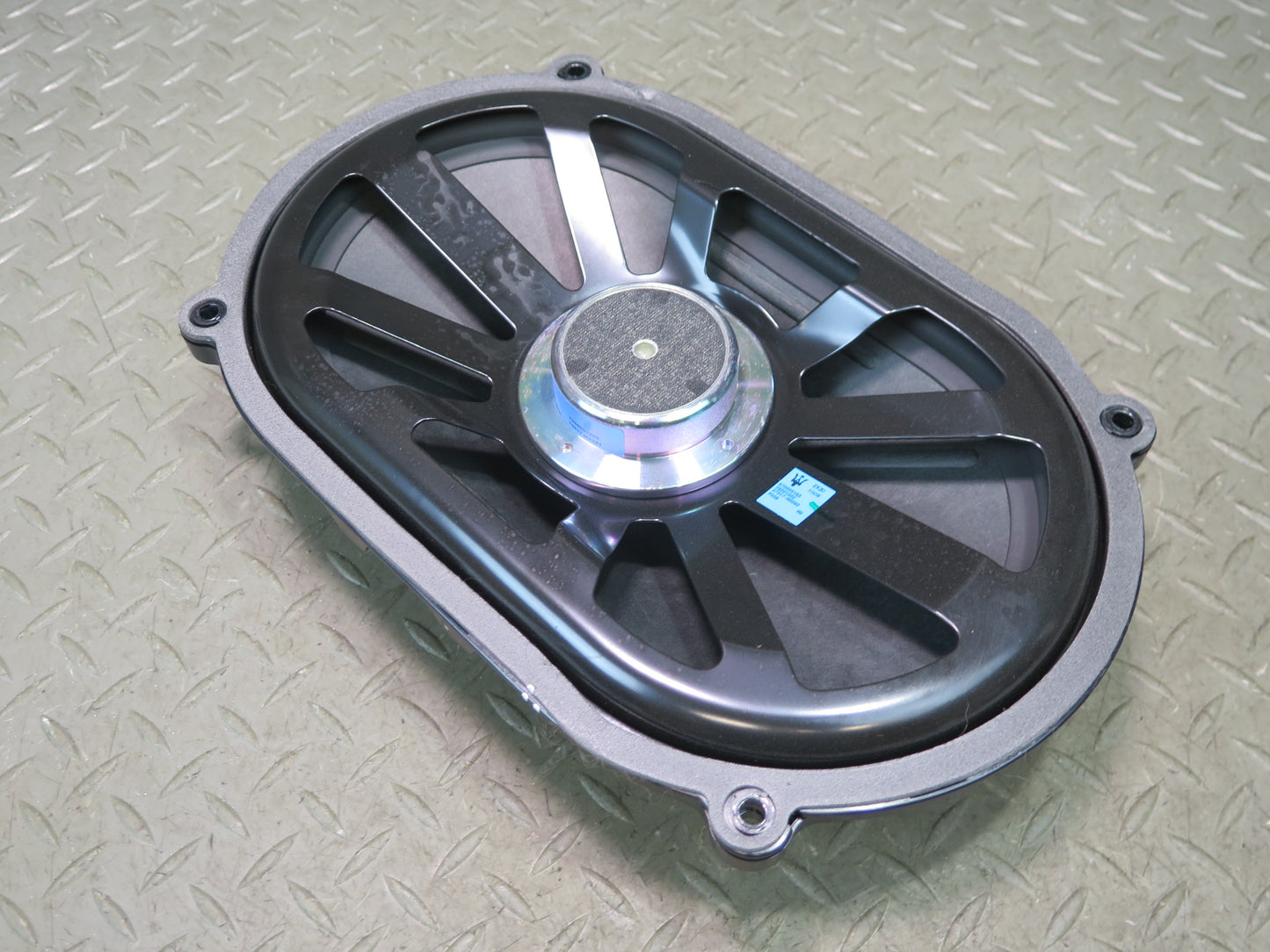 2014-2021 Maserati Quattroporte M156 Rear Subwoofer Audio Speaker 670005163
