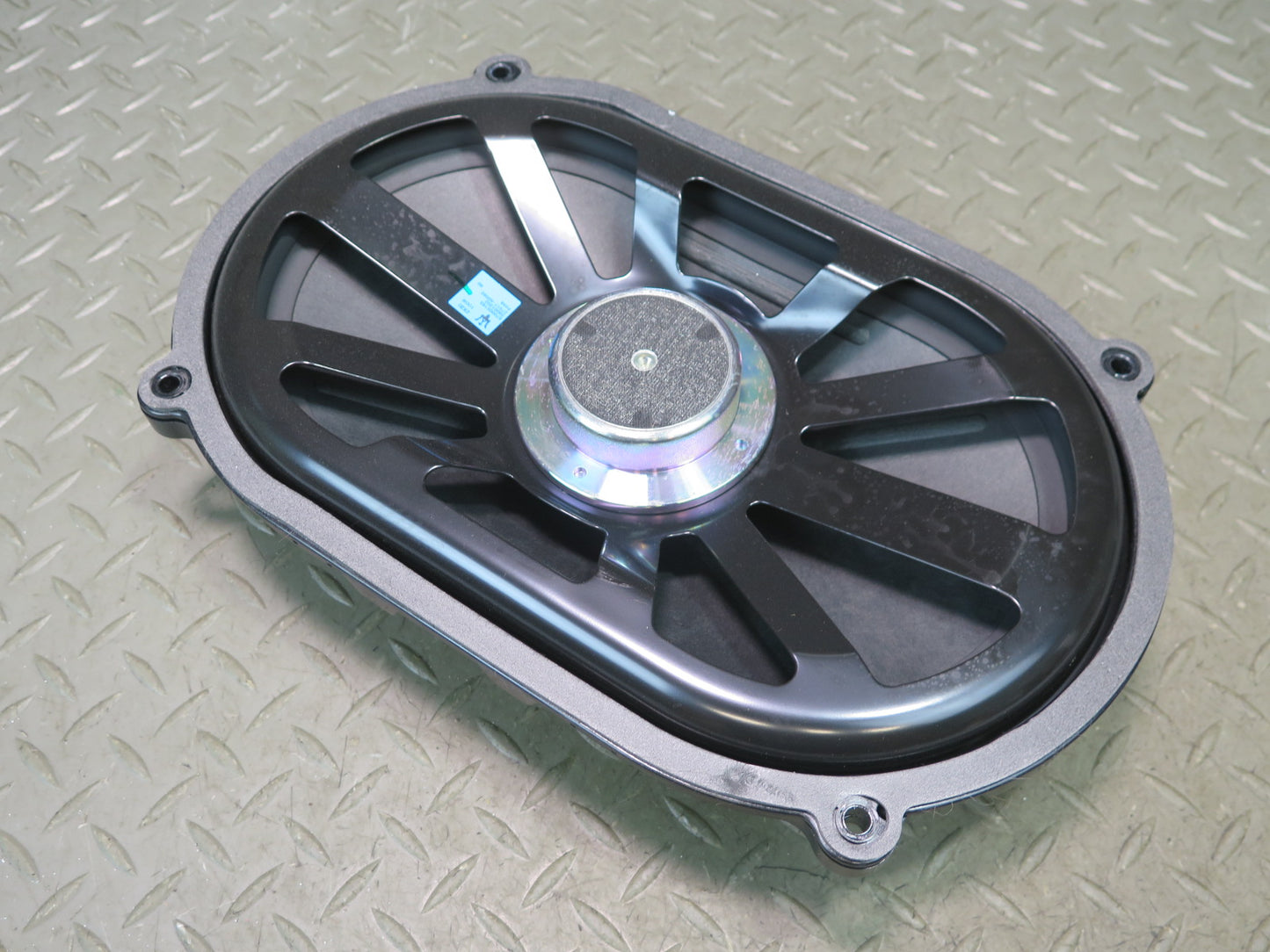 2014-2021 Maserati Quattroporte M156 Rear Subwoofer Audio Speaker 670005163