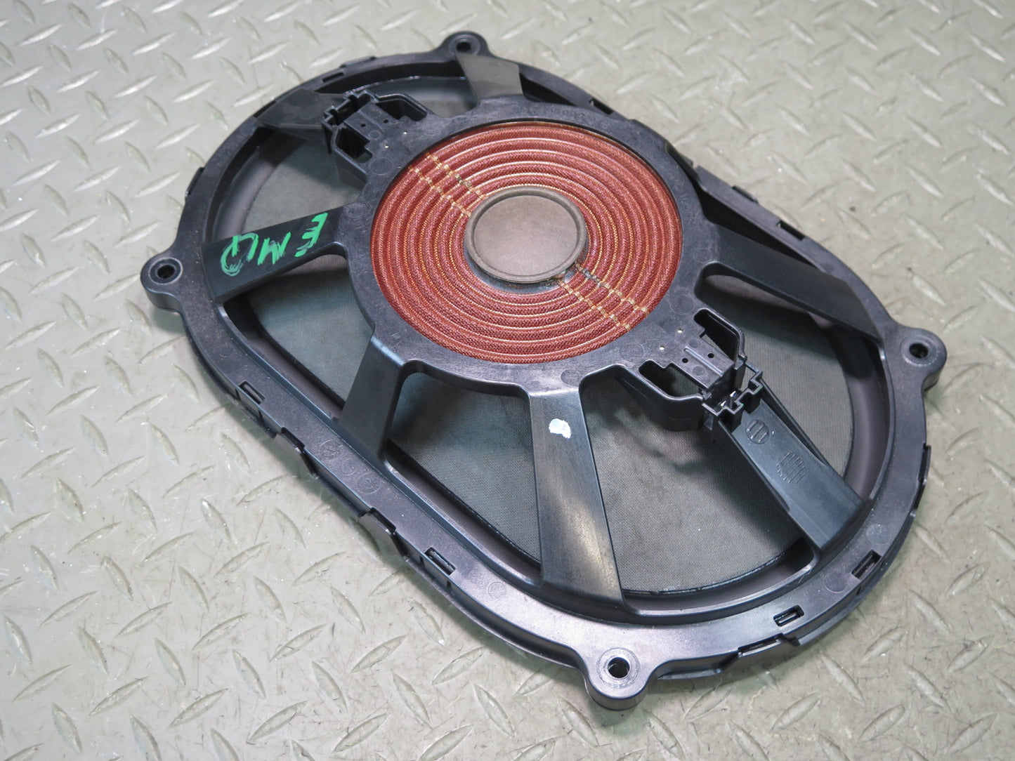 2014-2021 Maserati Quattroporte M156 Rear Subwoofer Audio Speaker 670005163