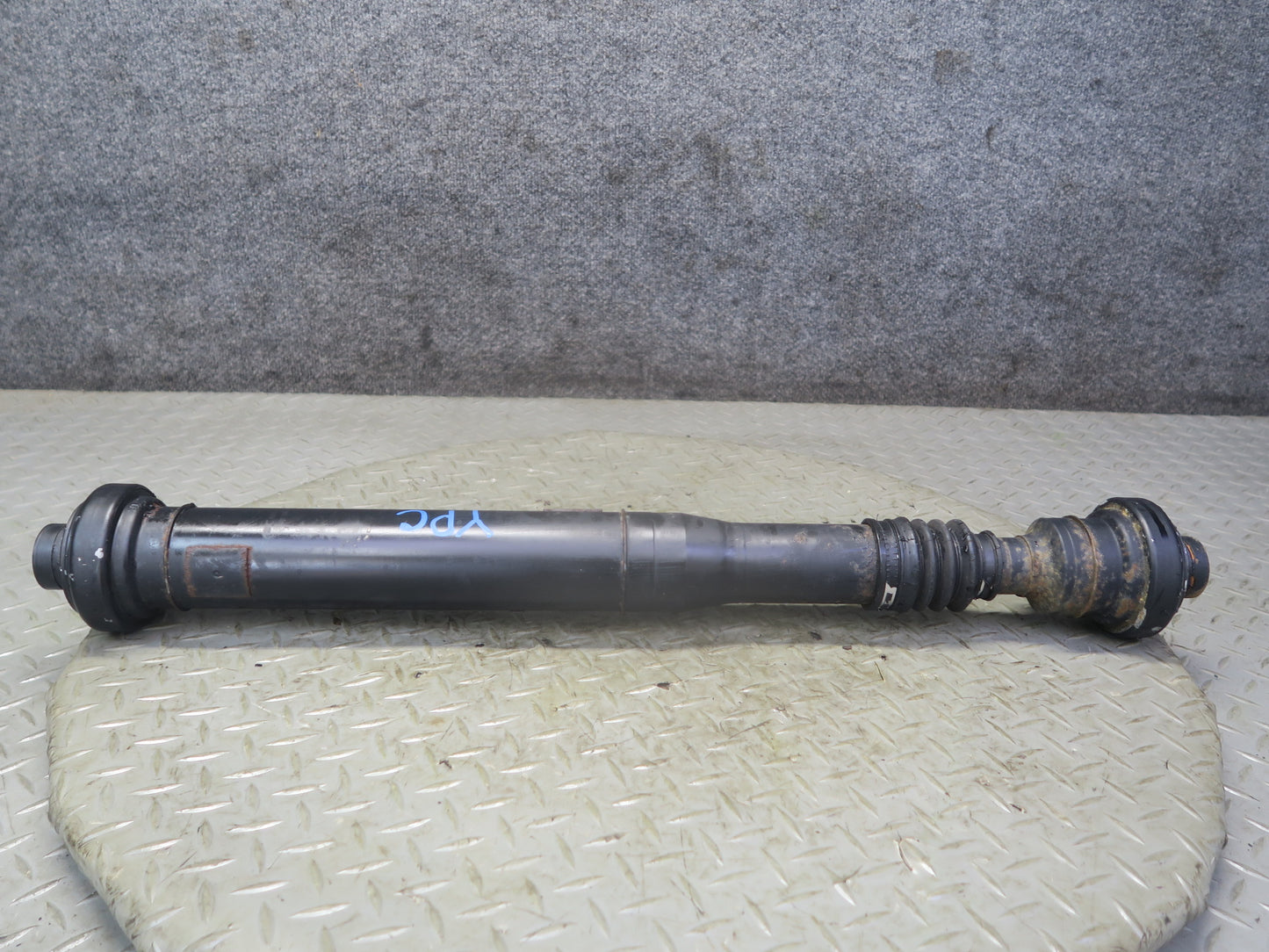 2011-2018 Porsche Cayenne 958 4.8L Front Driveshaft Drive Shaft 7P0521101M