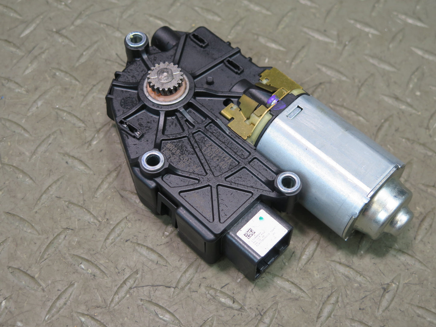 2014-2021 Maserati Quattroporte M156 Sunroof Moon Roof Glass Power Motor