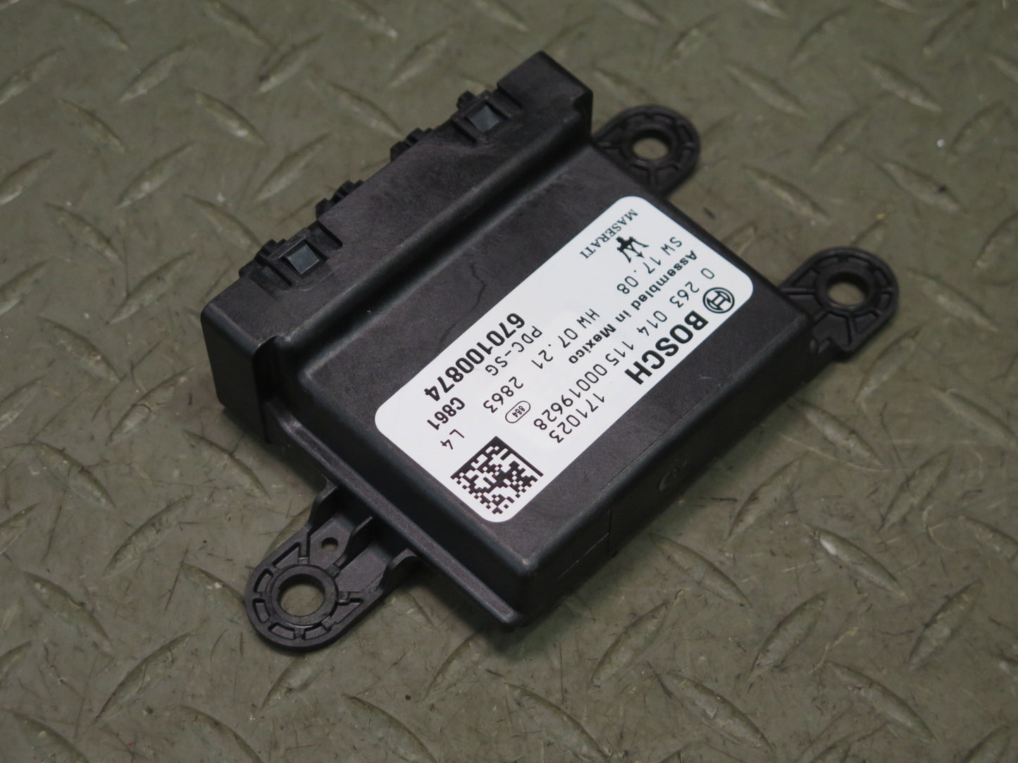 2017-2021 Maserati Quattroporte M156 Parking Park Assist Computer Control Module