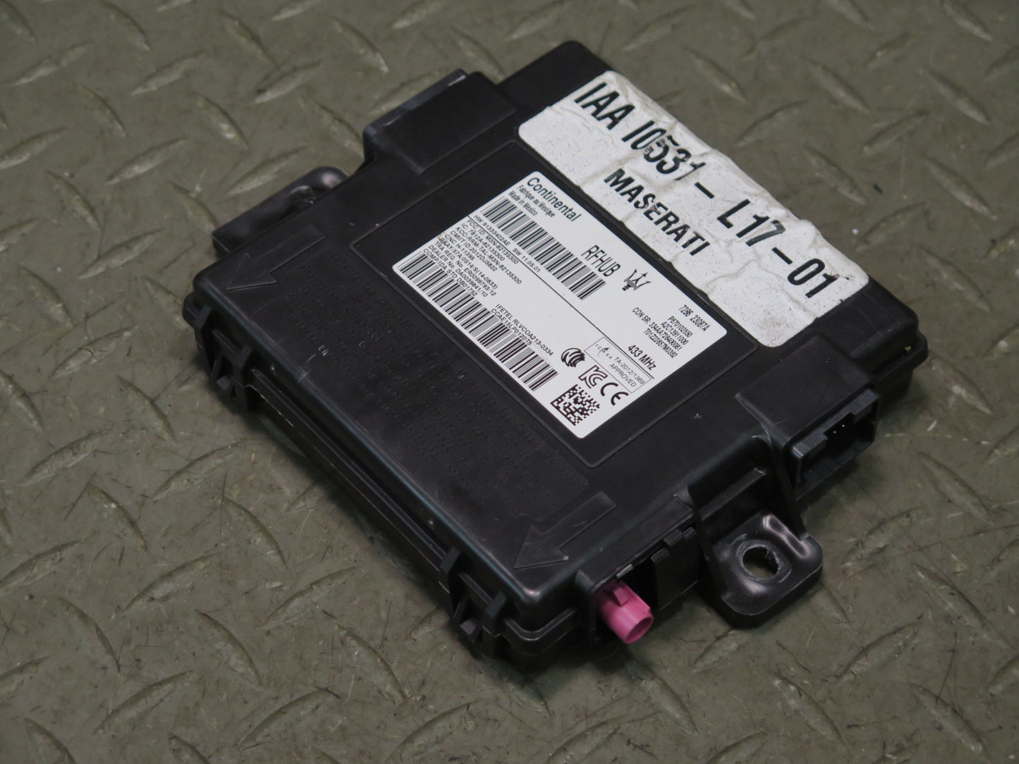 2017-2021 Maserati Quattroporte M156 Keyless Entry Antenna Control Module