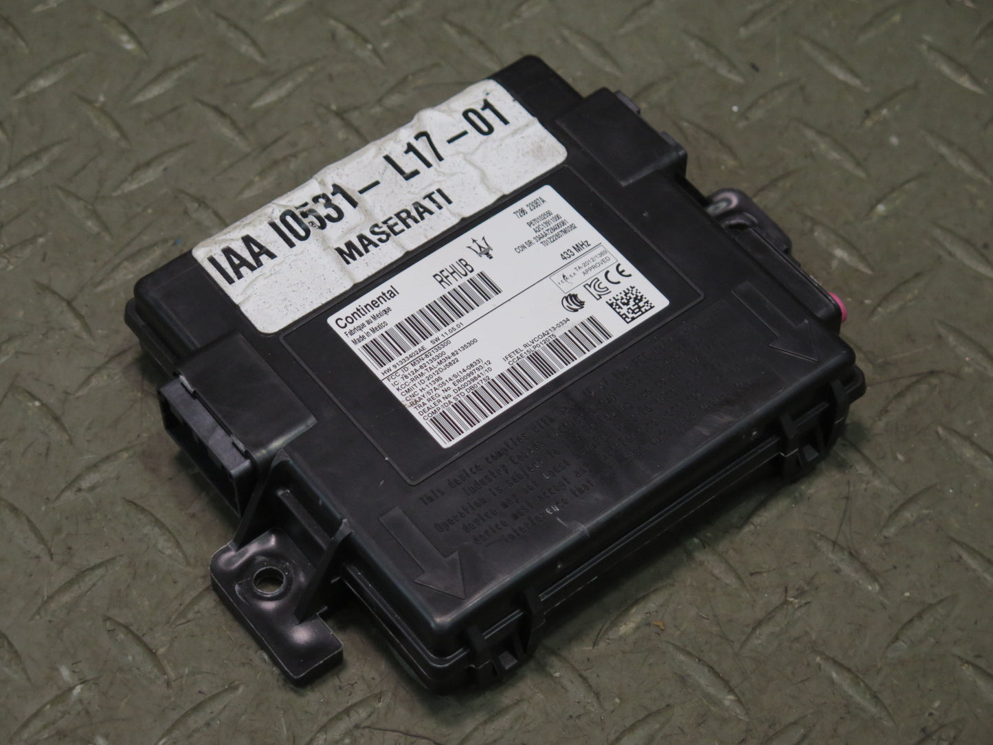 2017-2021 Maserati Quattroporte M156 Keyless Entry Antenna Control Module
