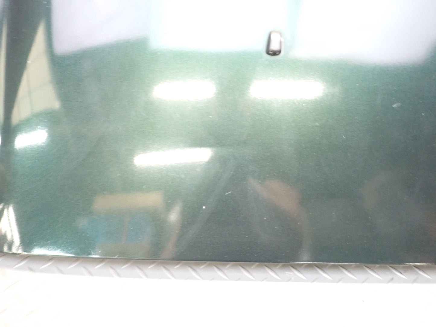 1996-1997 Lexus FZJ80L LX450 Front Hood Bonnet Shell Panel Green