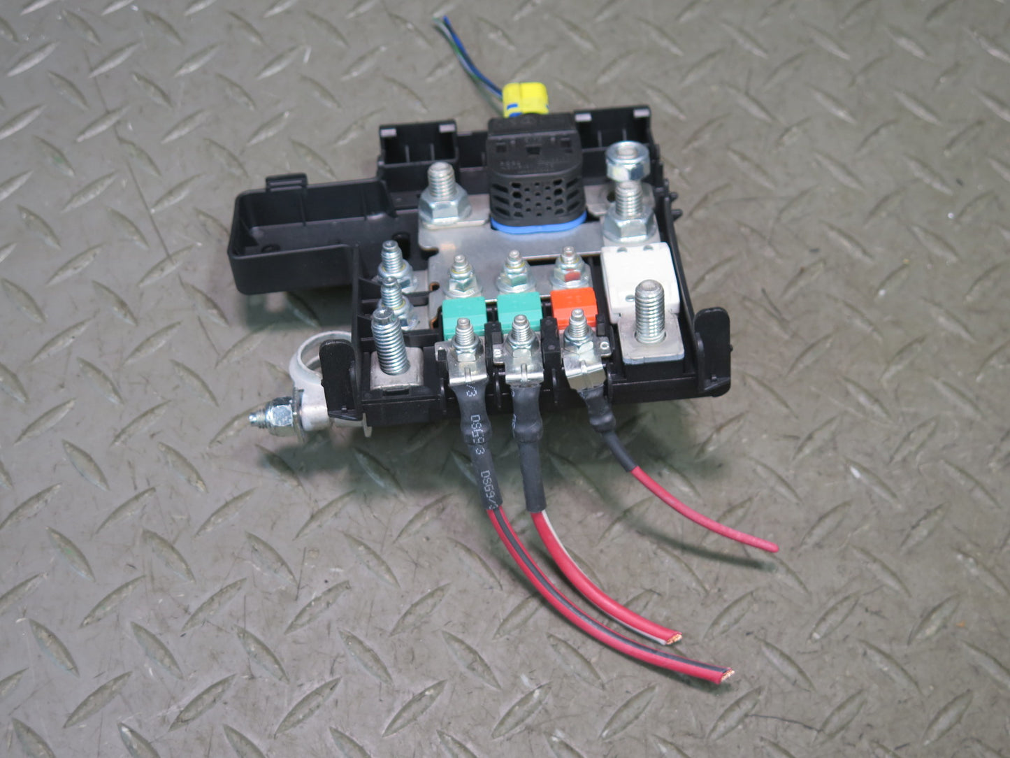 2014-2021 Maserati Quattroporte M156 Battery Terminal Junction Box Module