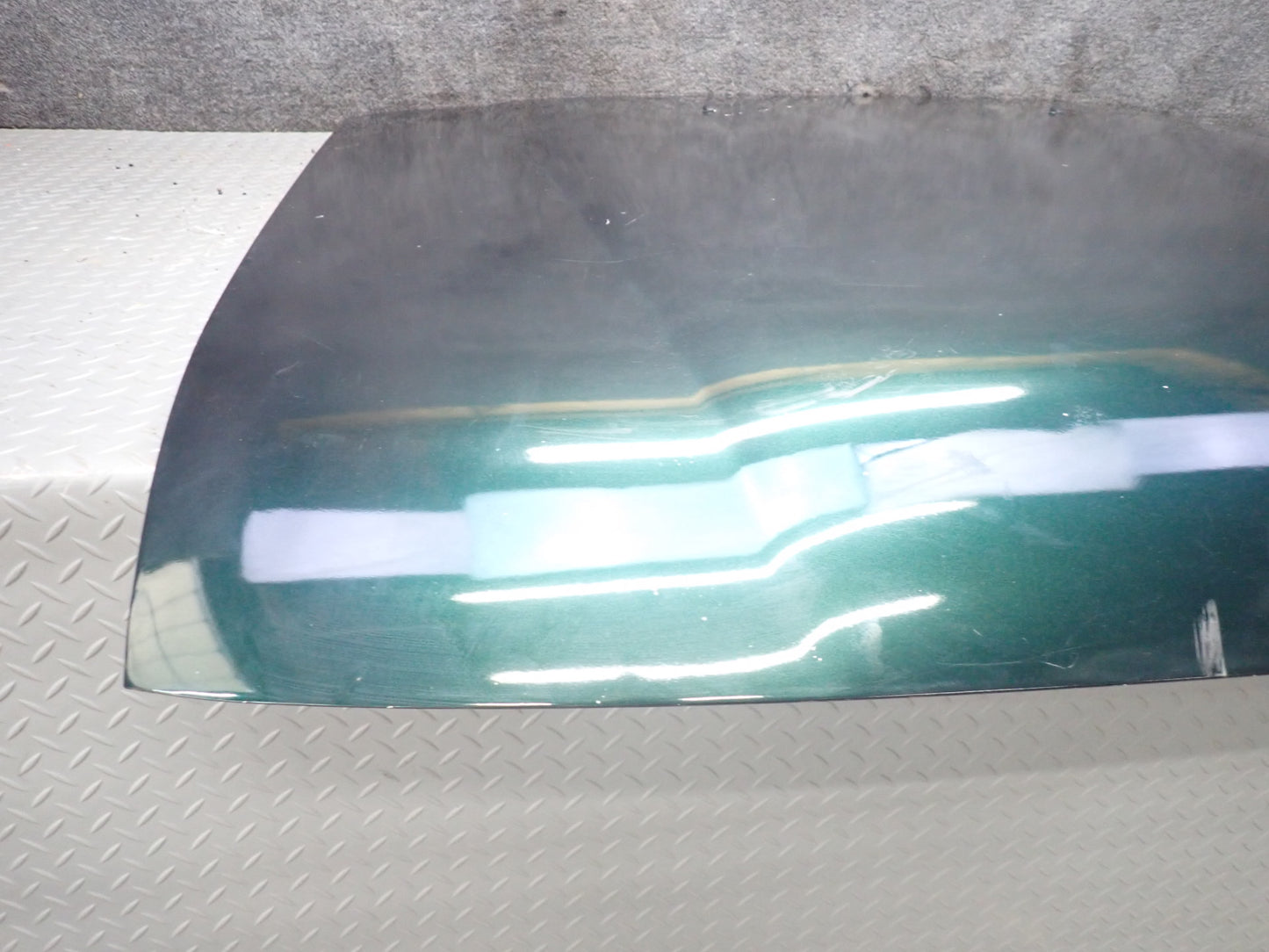 1996-1997 Lexus FZJ80L LX450 Front Hood Bonnet Shell Panel Green