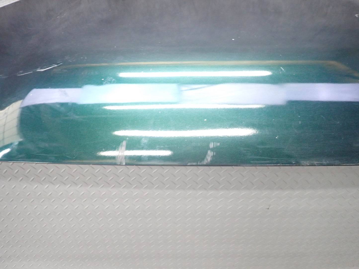 1996-1997 Lexus FZJ80L LX450 Front Hood Bonnet Shell Panel Green