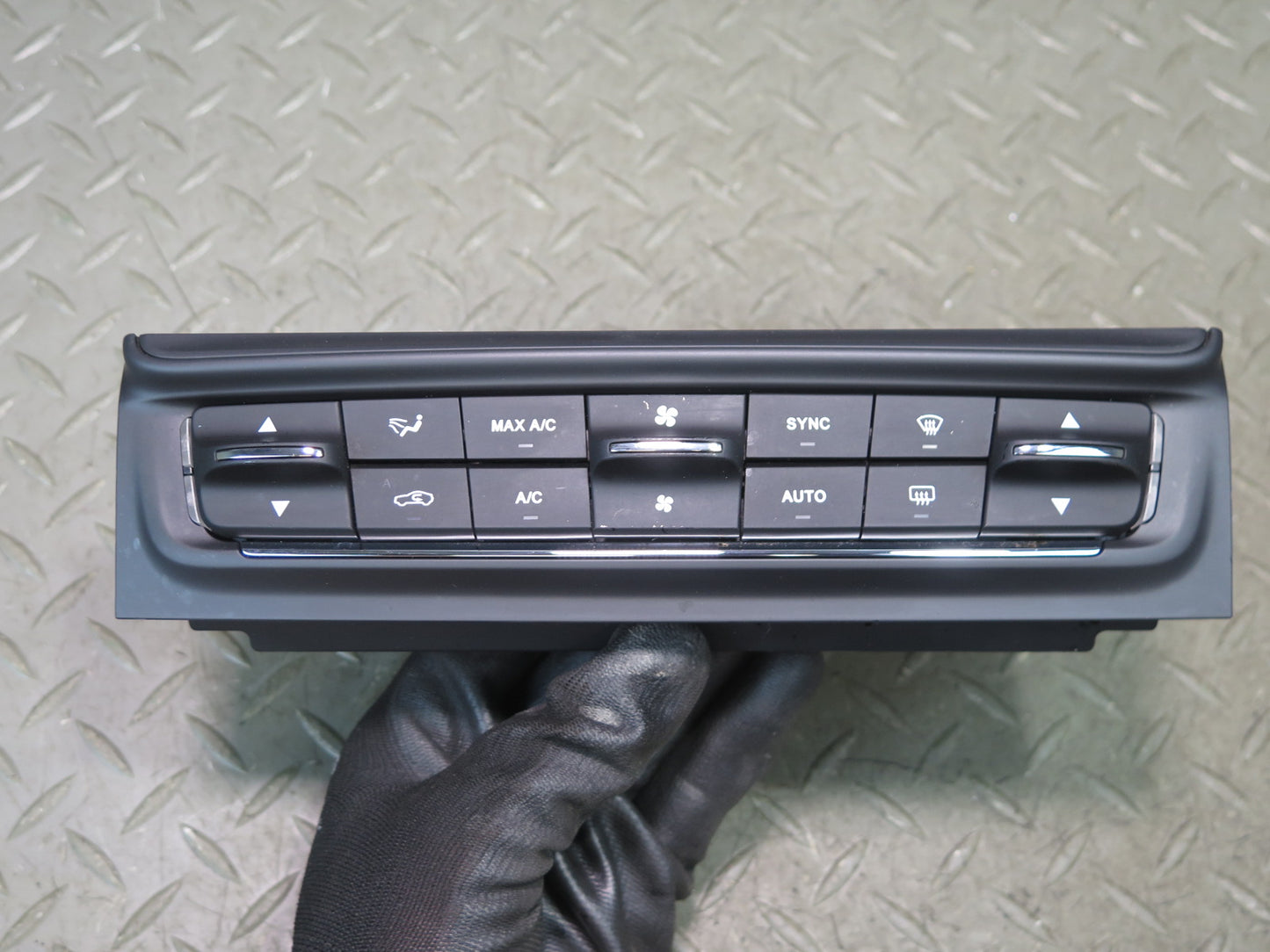 2017-2021 Maserati Quattroporte M156 Dash Hvac A/C Heater Climate Control Switch