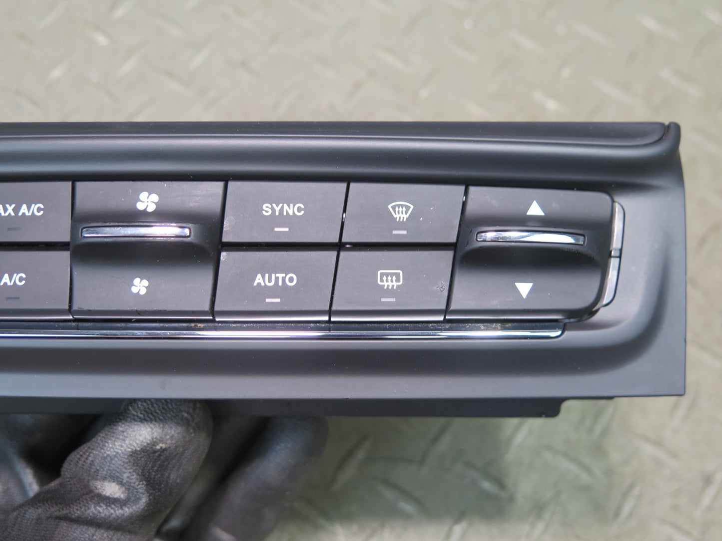 2017-2021 Maserati Quattroporte M156 Dash Hvac A/C Heater Climate Control Switch