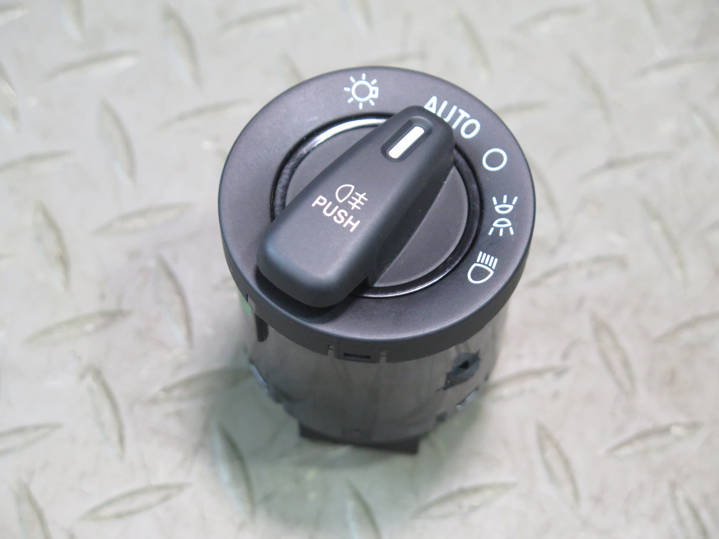 2014-2021 Maserati Quattroporte M156 Dashboard Headlight Lamp Control Switch