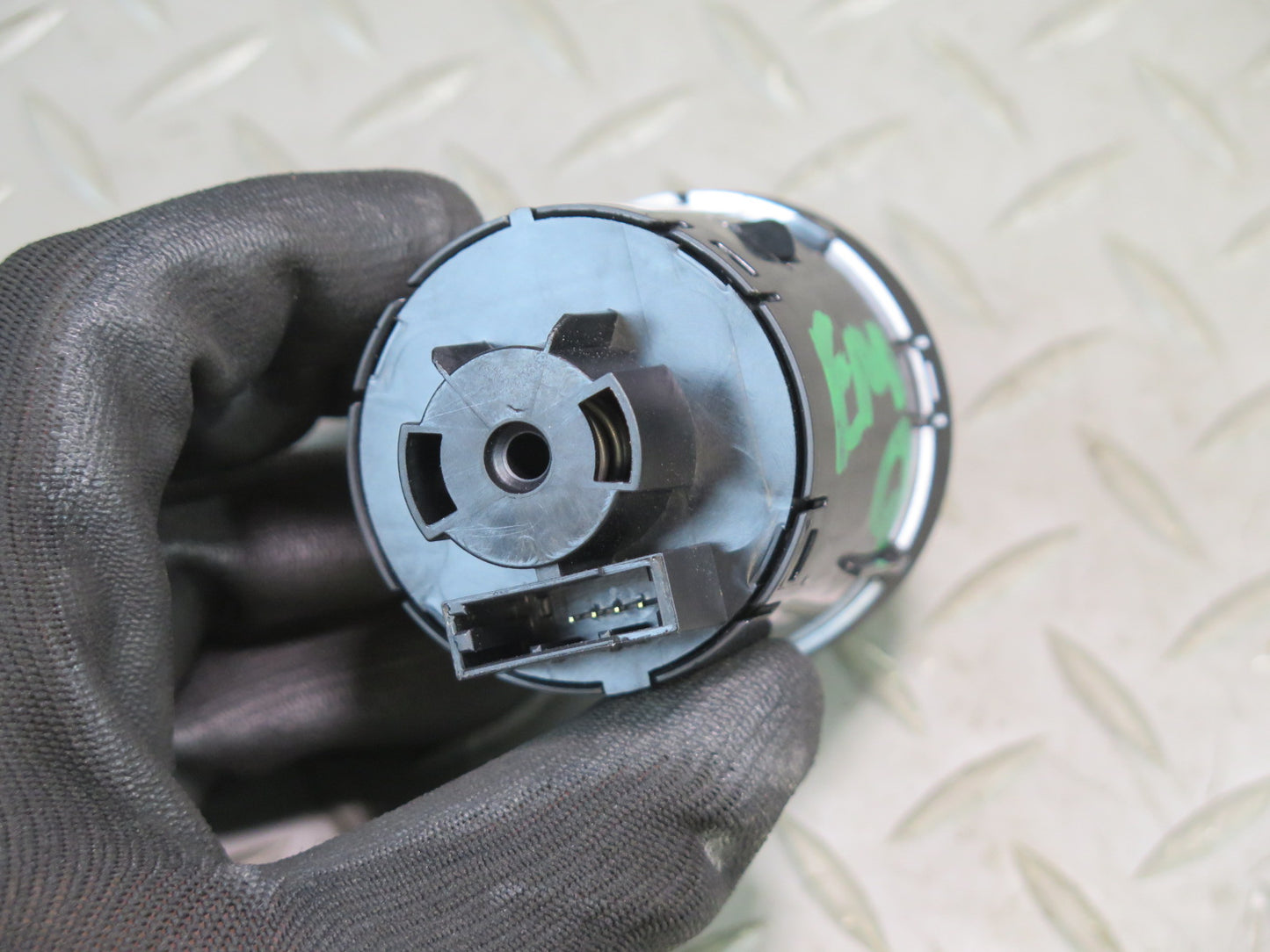 2014-2021 Maserati Quattroporte M156 Dashboard Headlight Lamp Control Switch