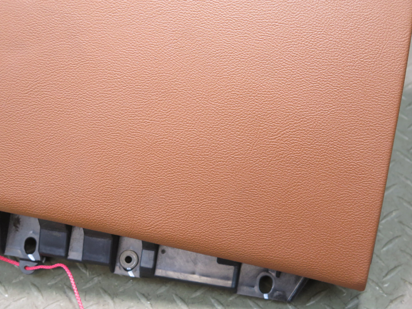 2014-2021 Maserati Quattroporte M156 Dashboard Glove Box Compartment Assembly
