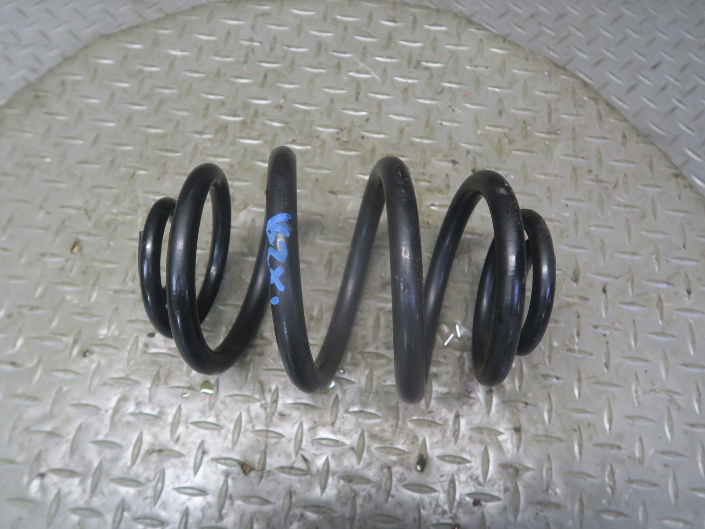 03-08 BMW E85 Z4 Set of 2 Rear Left & Right Suspension Coil Spring OEM