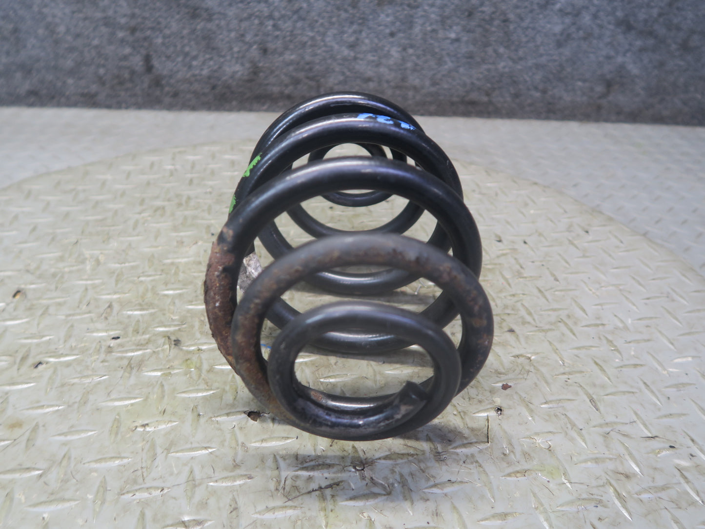 03-08 BMW E85 Z4 Set of 2 Rear Left & Right Suspension Coil Spring OEM