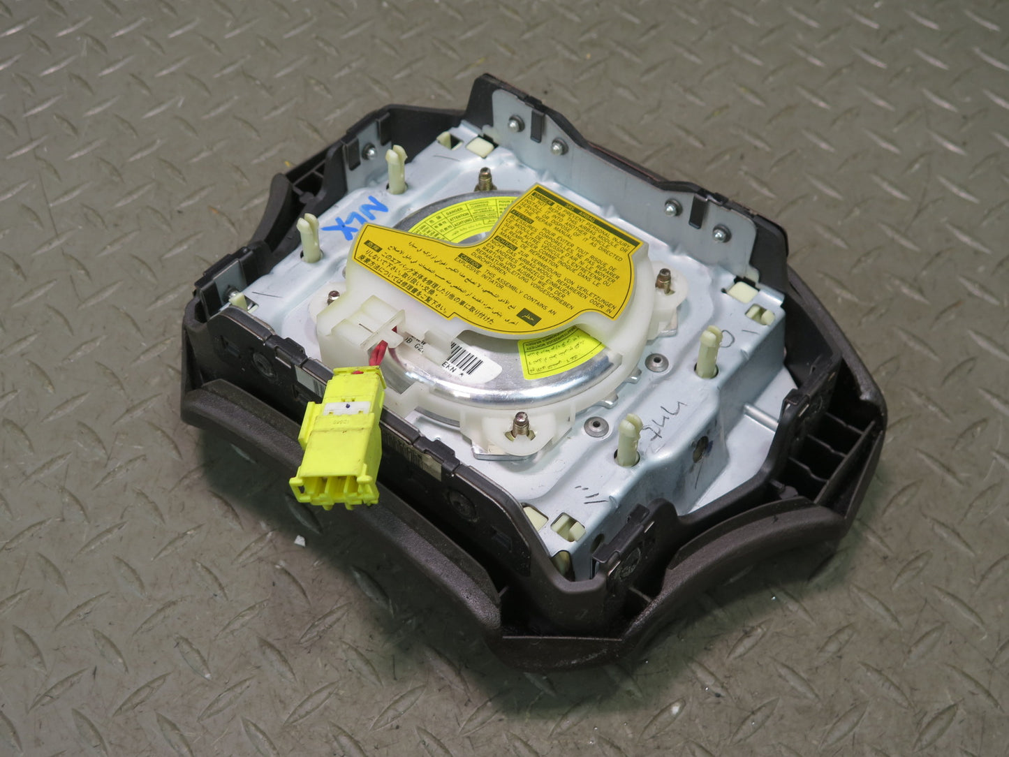 96-97 LEXUS FZJ80L LX450 FRONT LEFT DRIVER SIDE STEERING WHEEL SRS AIRBAG OEM