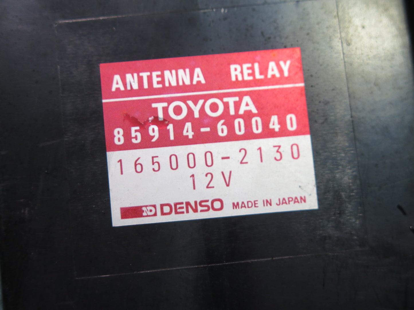 1996-1997 Lexus FZJ80L LX450 Antenna Relay Control Module 85914-60040