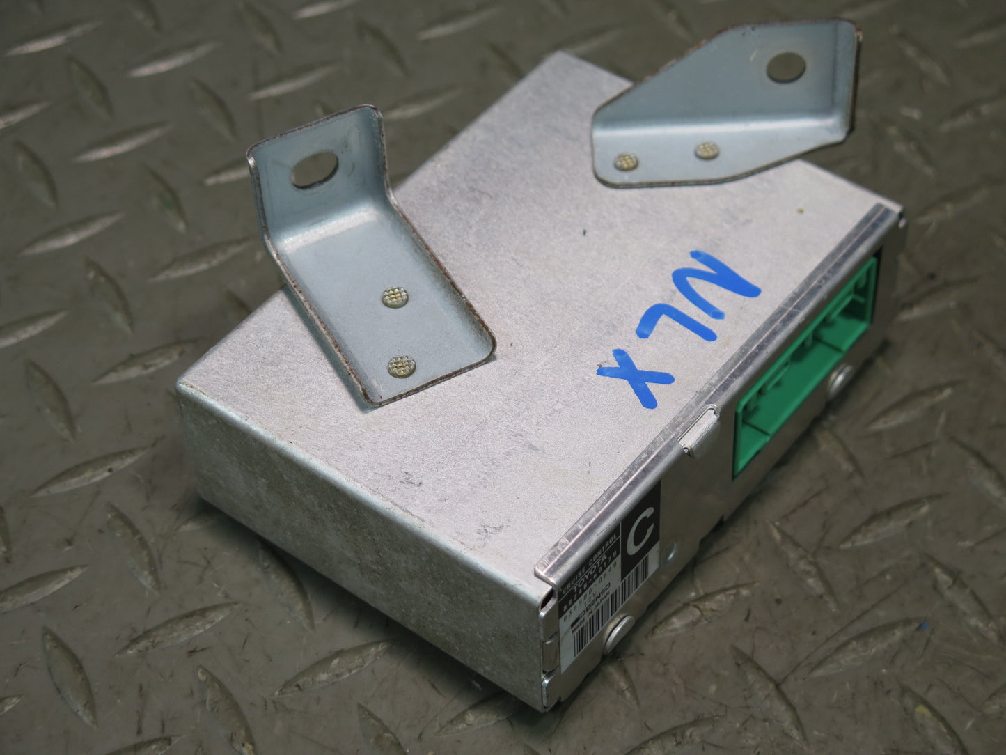1996-1997 Lexus FZJ80L LX450 Cruise Control  Module 88240-60170