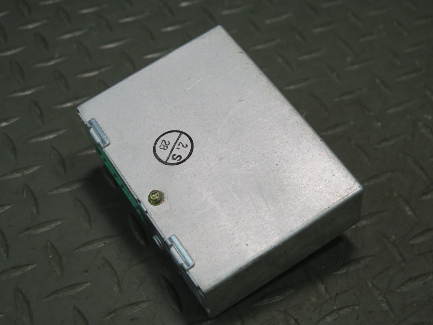 1996-1997 Lexus FZJ80L LX450 Cruise Control  Module 88240-60170