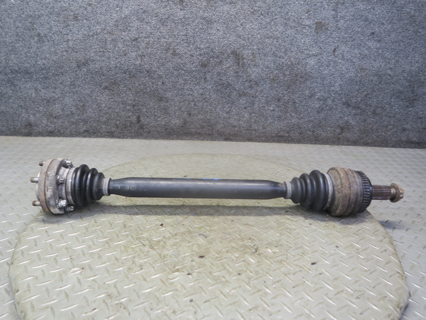 03-05 BMW E85 Z4 M/T Rear Right Suspension Axle Shaft 1229498 OEM