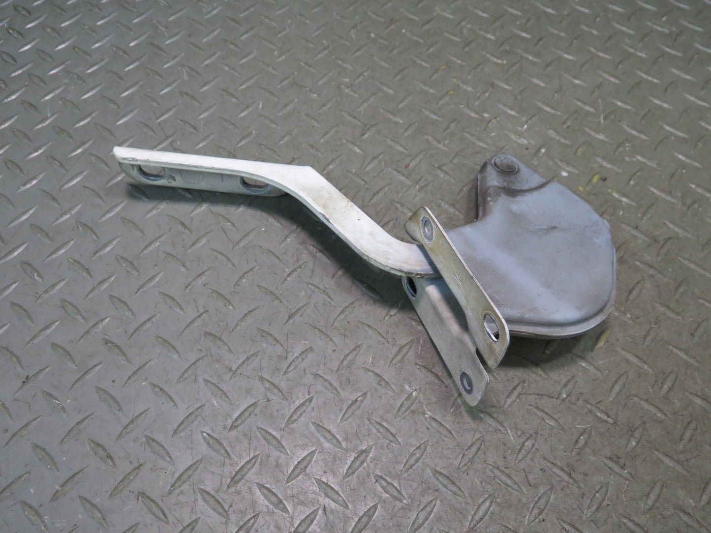 1996-1997 Lexus FZJ80L LX450 Front Left & Right Hood Hinge Set of 2