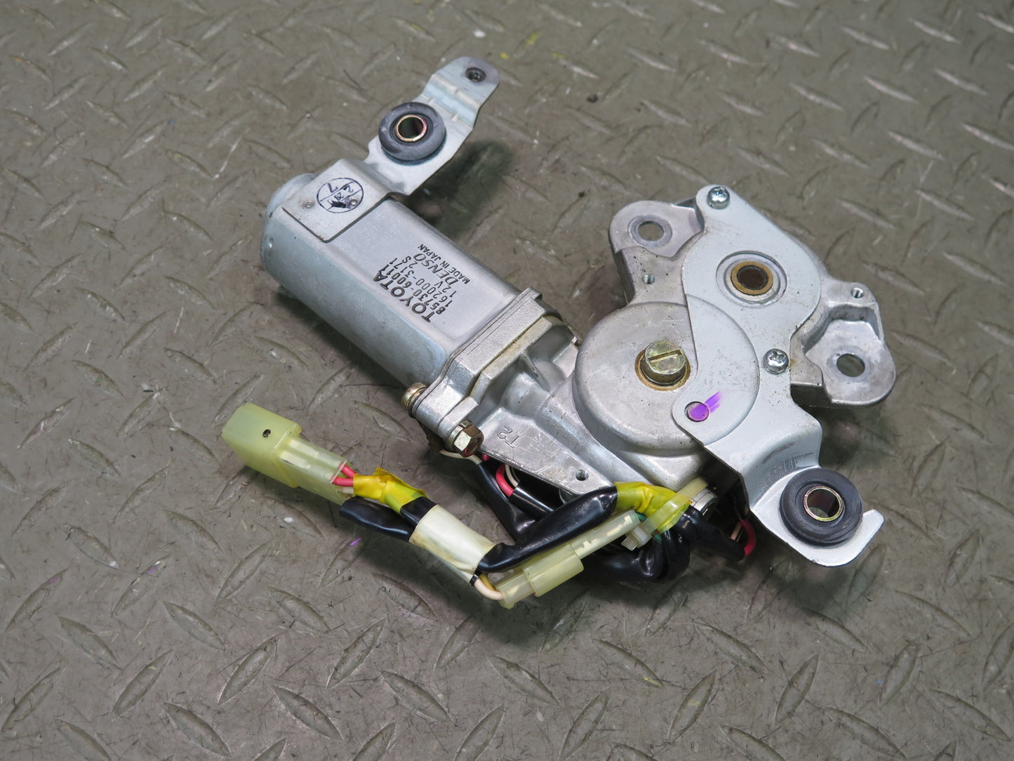 1996-1997 Lexus FZJ80L LX450 Sunroof Motor Drive Unit 85730-60011