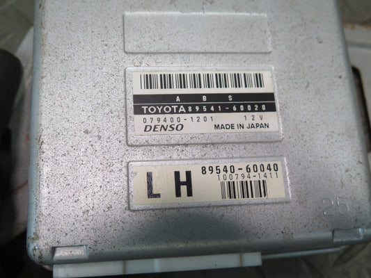 1996-1997 Lexus FZJ80L LX450 Anti Lock Brake ABS Controlm Module 89541-60020