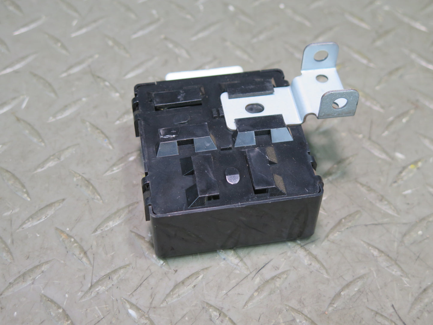 1996-1997 Lexus FZJ80L LX450 Heater Servo Motor Amplifier Control Module